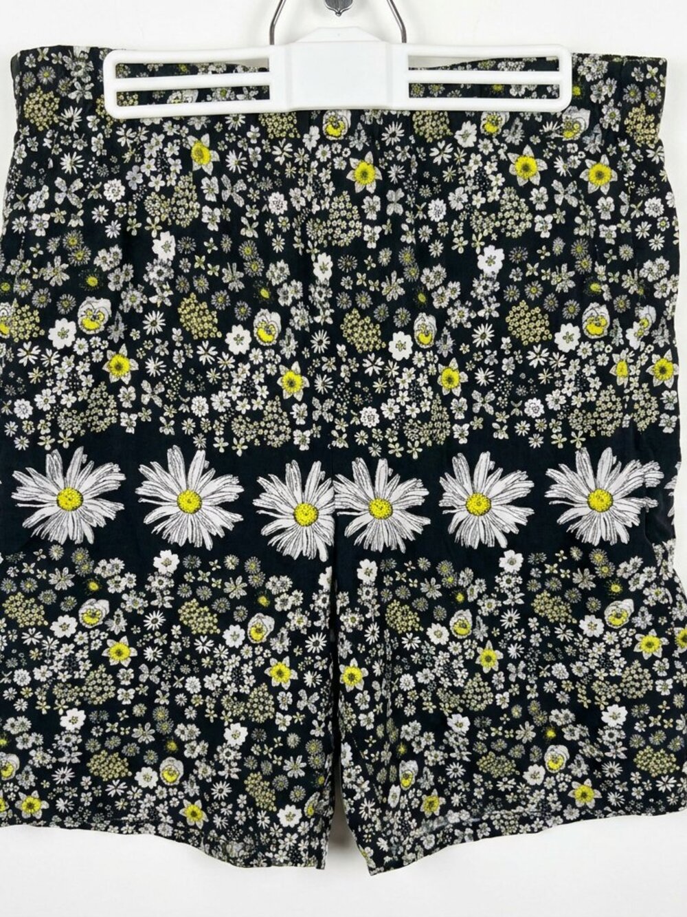 Noma Men's NOMA T.D. Wide-Leg Printed Rexcell Shorts Size: 3 (Medium)